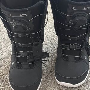 RIDE women’s sage snowboard boots